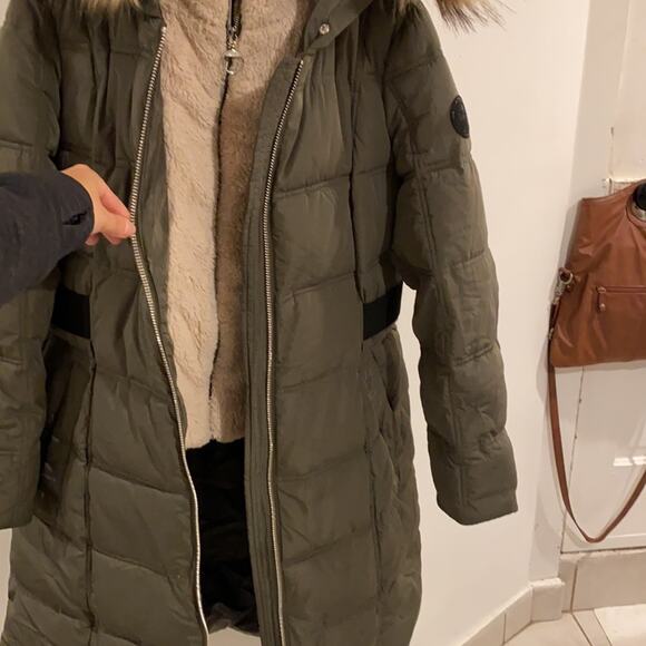 DKNY Fleece Lined Faux Fur Trim Hoo Juniper Large Olive - Picture 10 of 14